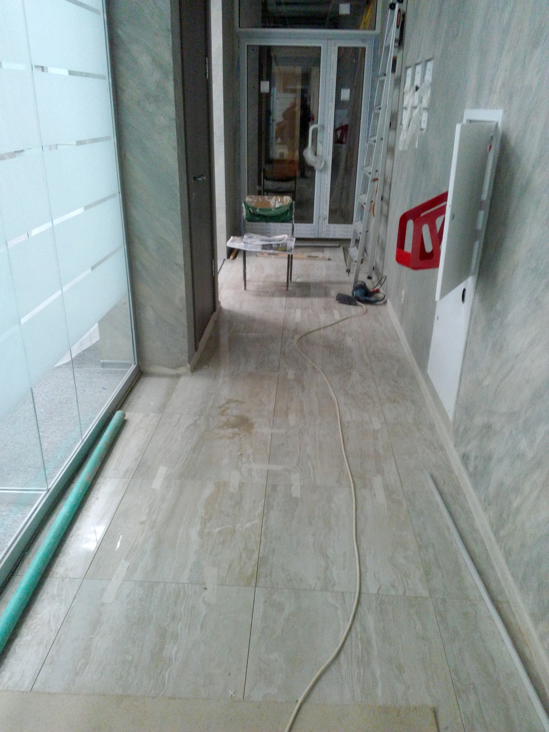 Перегородки и люки 